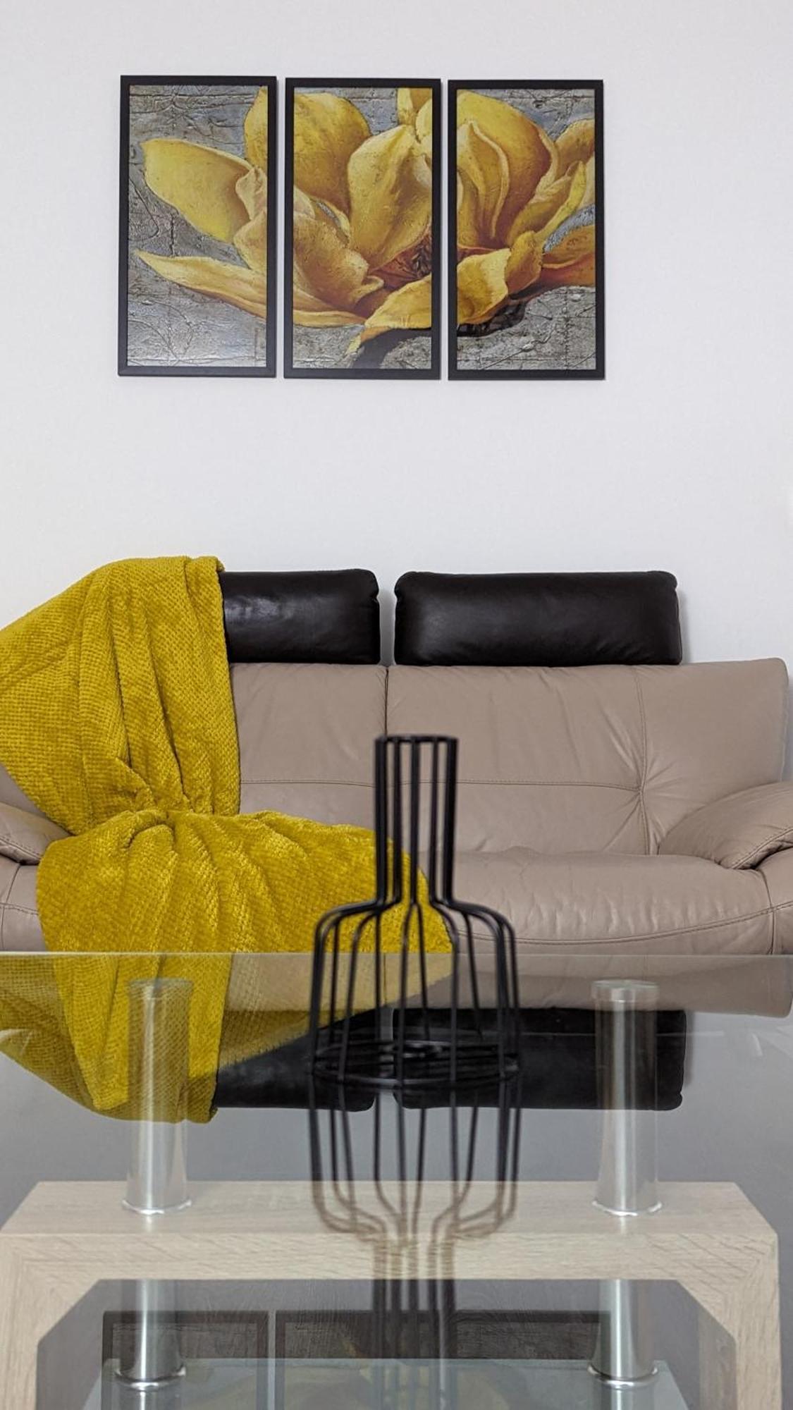 Clariturf - 4 Bedroom Semi - Private Parking Near Turf Moor, Town Centre, Transport And Motorway Links Next To Canal, 3 Parks And Lake - Sky And Netflix Burnley Extérieur photo